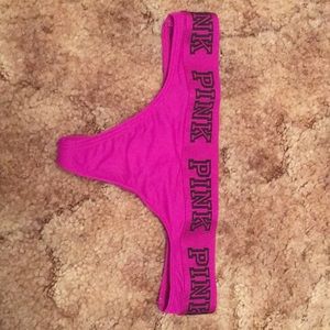 VS pink thong